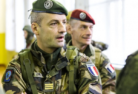 Франция планирует увеличивать военные расходы