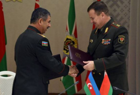 Министр обороны Беларуси прибывает в Азербайджан