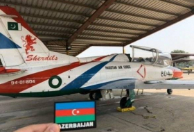 Пакистан готовится к экспорту истребителей JF-17 в Азербайджан