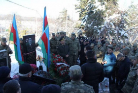 Военные и общественность Гусарского района отметили 25-летие Национального героя Чингиза Гурбанова