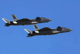 Китайские СМИ: Истребитель J-20 стал дороже американского F-35