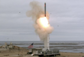 США до нового года могут испытать две новые ракеты средней дальности