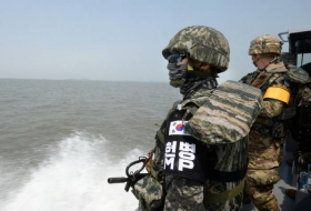 Военные Южной Кореи принимают участие в противолодочных учениях Sea Gragon
