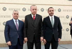 Эрдоган встретился с главами спецслужб Азербайджана