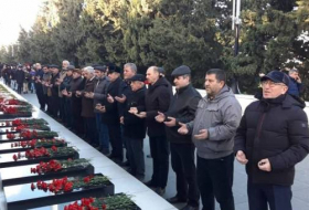 Ветераны-танкисты почтили память шехидов 20 января