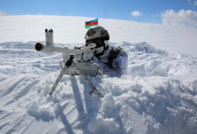 В войсках Нахчыванского гарнизона отработали ведение боевых операций в суровых климатических условиях - ВИДЕО