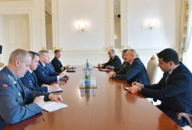 Ильхам Алиев принял Верховного главнокомандующего Объединенными силами НАТО в Европе