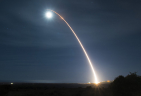Запуск американской ракеты Minuteman III сняли на видео