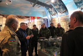 Военный атташе Азербайджана в Беларуси посетил 558-й авиаремонтный завод (ФОТО)
