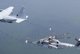 В США проверили возможность дозаправки в воздухе нового вертолета для морпехов