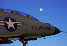 ВВС США заключили контракт на разработку системы лунной разведки