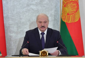 Лукашенко заявил, что Беларусь будет развивать ракетное производство