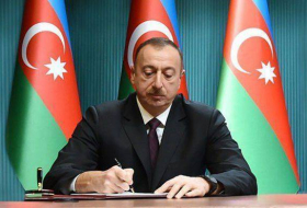 Президент Азербайджана наградил сотрудников Министерства оборонной промышленности