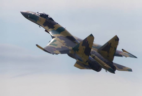 Американские СМИ предложили оснастить истребитель Су-35 западной авионикой