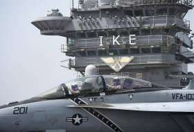 Палубный самолет F/A-18F ВМС США разбился в Филиппинском море