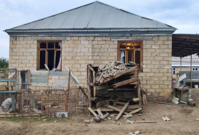 Армяне обстреливают село Дондар Гушчу Товузского района