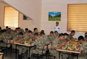 Специальный репортаж: Армейская кухня