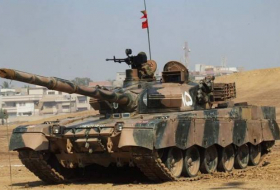 Пакистан принял на вооружение новые танки