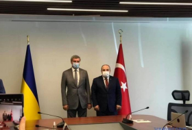 Украина и Турция усиливают сотрудничество в оборонной сфере