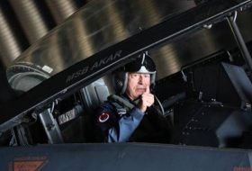 Глава Минобороны Турции облетел на F-16 север Эгейского моря