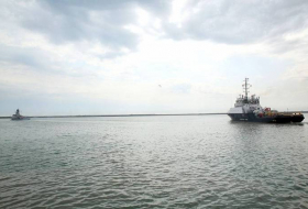 Военные корабли России покинули Баку - ВИДЕО