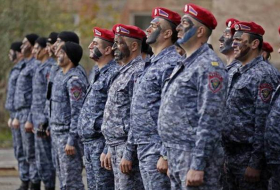Армянские полицейские отказываются воевать в Карабахе и массово дезертируют