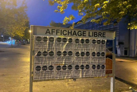 Во Франции азербайджанцы расклеили на улицах плакаты в связи с военной провокацией Армении против нашей страны - ФОТО