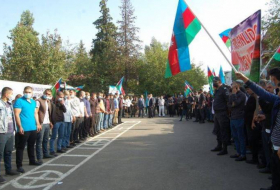 Азербайджанские призывники отправляются на срочную действительную военную службу - ФОТО