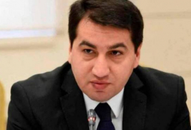 Хикмет Гаджиев: ВС Армении, грубо нарушая гуманитарный режим прекращения огня, продолжают обстреливать районы Азербайджана 