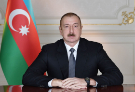 Ильхам Алиев поздравил начальника и личный состав ГПС с водружением флага Азербайджана на Худаферинском мосту