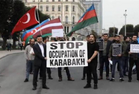 В Риге прошла акция в поддержку Азербайджанской Армии 