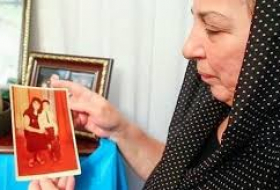 Мать шехида: Его похоронили рядом с Поладом Гашимовым - ВИДЕО  
