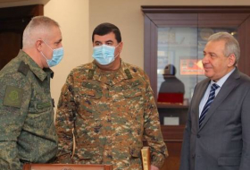 Рустам Мурадов встретился с новым министром обороны Армении