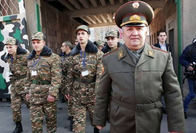 Генерал Акопян: В первом же бою с азербайджанцами часть армянских добровольцев уничтожалась, а остальные в панике разбегались