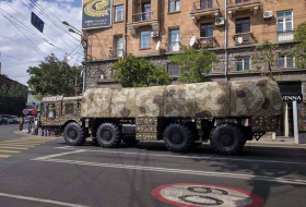 Криворукие армянские военные запустили «Искандер» по..Горису