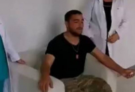 Наш раненый солдат исполнил Qarabağ şikəstəsi - ВИДЕО
