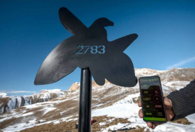 Азербайджанские альпинисты установили знак в память о шехидах на высоте 2783 метра - ФОТО