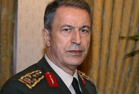 Хулуси Акар: Турция направила в Азербайджан 60 военных и обсудит с РФ срок их пребывания там