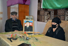 Сестра шехида: Брат сказал, что вернется обернутым в азербайджанский флаг  