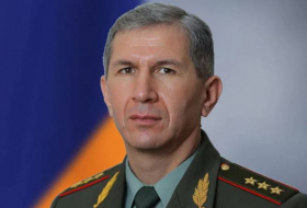 Начальнику Генштаба ВС Армении предложено застрелиться - ИХ НРАВЫ