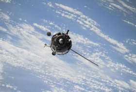 SpaceX повредила два военных спутника при подготовке к запуску