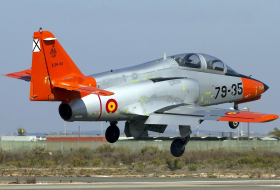 Минобороны Испании приступает к выбору нового реактивного учебно-тренировочного самолета 