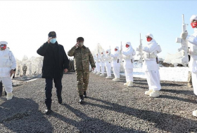 Министры обороны Турции и Азербайджана наблюдали за учениями в Карсе - ФОТО