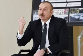 Президент Азербайджана: Если кто-то живет реваншистскими мыслями, то увидит вот этот кулак, он на месте