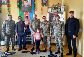 Военнослужащие Азербайджанской Армии навестили семьи шехидов - ФОТО