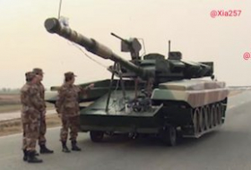 Китайские ПТУР испытывают на макетах иностранных танков