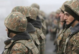 Армянским солдатам запретили свидания с родными и отпуска