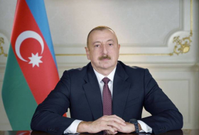 Президент Ильхам Алиев поздравил азербайджанских женщин по случаю 8 Марта