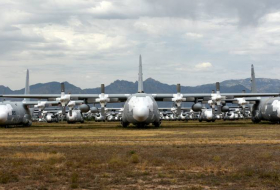США поставят Польше пять снятых с консервации военно-транспортных самолетов C-130H Hercules