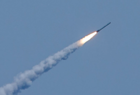 Попадание китайской сверхзвуковой ракеты в корабль показали на видео